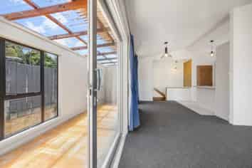 38 Sheridan Drive, New Lynn