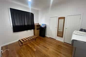 2/91 Lynwood Road, New Lynn