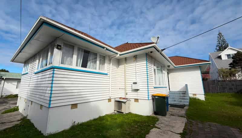 2/91 Lynwood Road, New Lynn