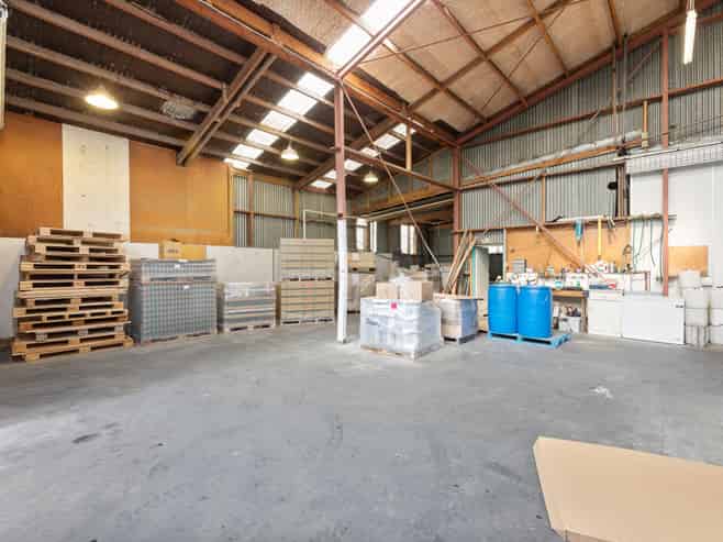 Lease or Owner-Occupy Prime Industrial Opportunity