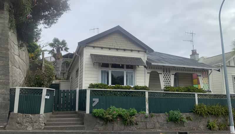 7 Napier Terrace, Bluff Hill
