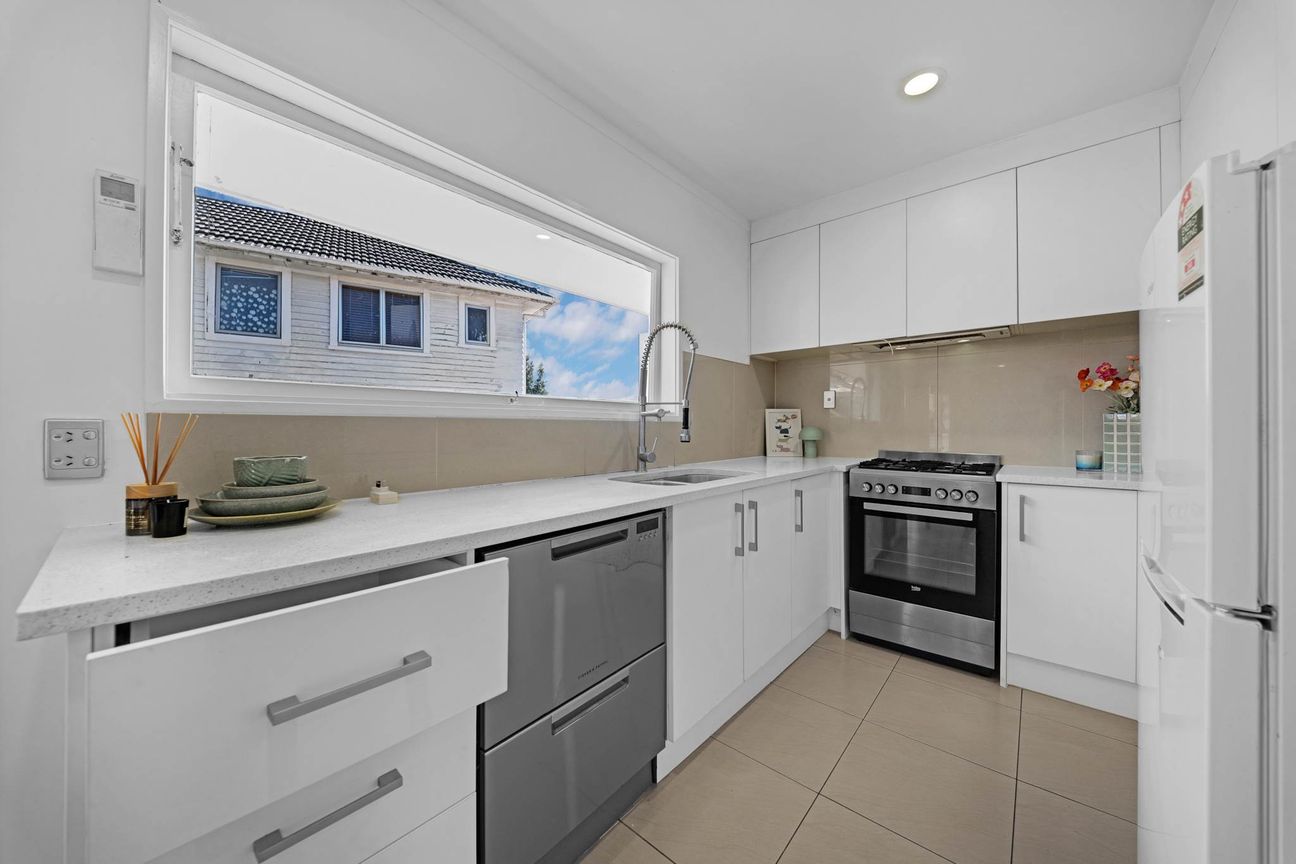 Home & Granny Opportunity - Dual Income Potential - Widok 4