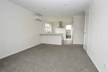 A/9  Victoria Street , Carterton