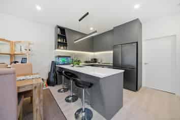 2B Longshore Drive, Long Bay