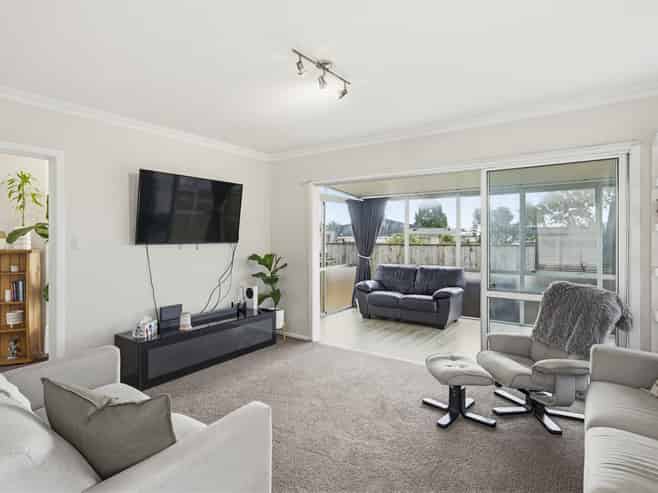 4 Vogel Street, Levin
