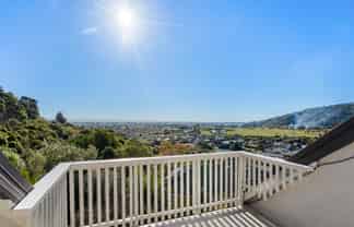 10 Flinders Road, Heathcote Valley
