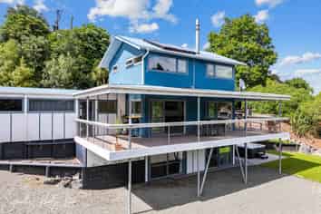 1122 Whakapirau Road, Whakapirau