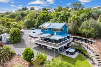 1122 Whakapirau Road, Whakapirau