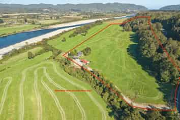 526 Taylorville Road, Coal Creek