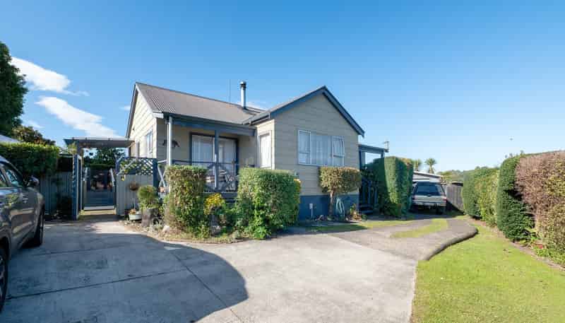 105 Homedale Street, Pukehangi