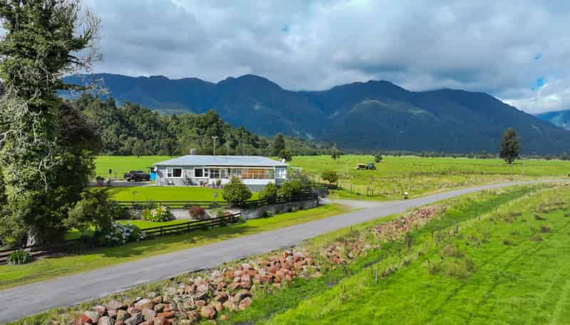 217 Poerua Valley Road, Harihari