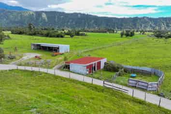 217 Poerua Valley Road, Harihari