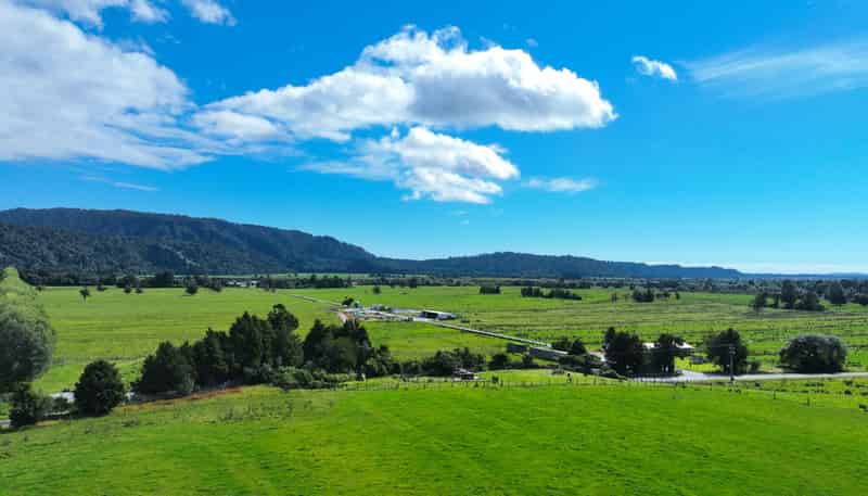 217 Poerua Valley Road, Harihari