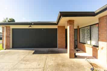 21 Catalina Drive, Melville