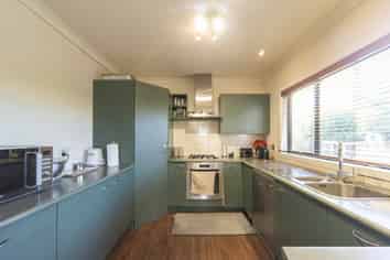 21 Catalina Drive, Melville