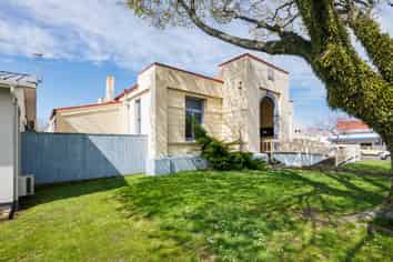 Prime corner commercial opportunity