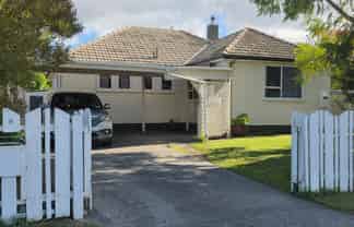 9 Kowhai Street, Te Hapara