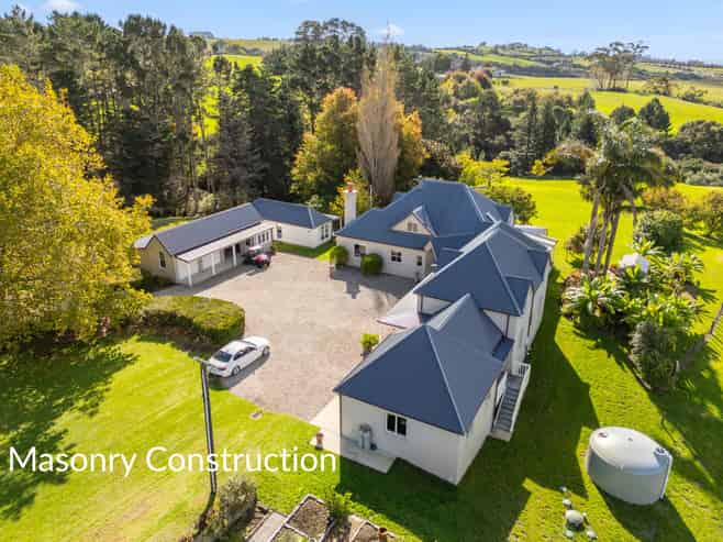 90 Wades Road, Whitford