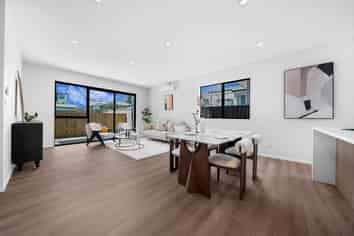30D Tomintoul Place, Highland Park