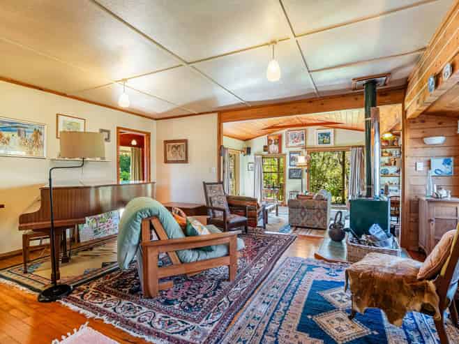 11 Harbour View Road, Point Wells