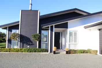 72 Snodgrass Road, Westport