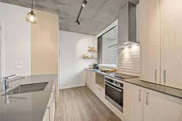 11/4163 Great North Road, Glen Eden