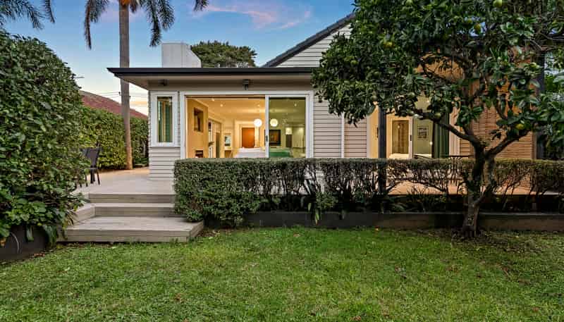145 Shakespeare Road, Milford