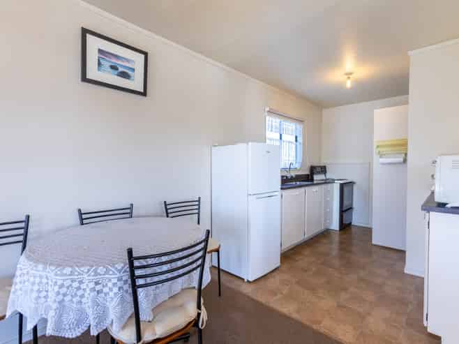 16 Burgoyne Street, Woodville