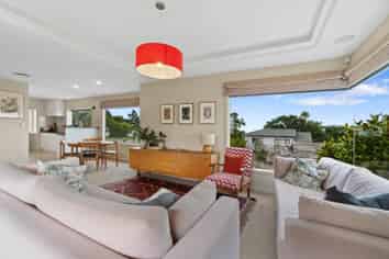 283 Hillsborough Road, Hillsborough