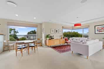 283 Hillsborough Road, Hillsborough