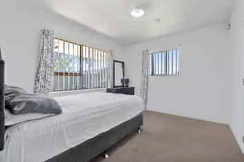 1/48 Latham Avenue, Pakuranga