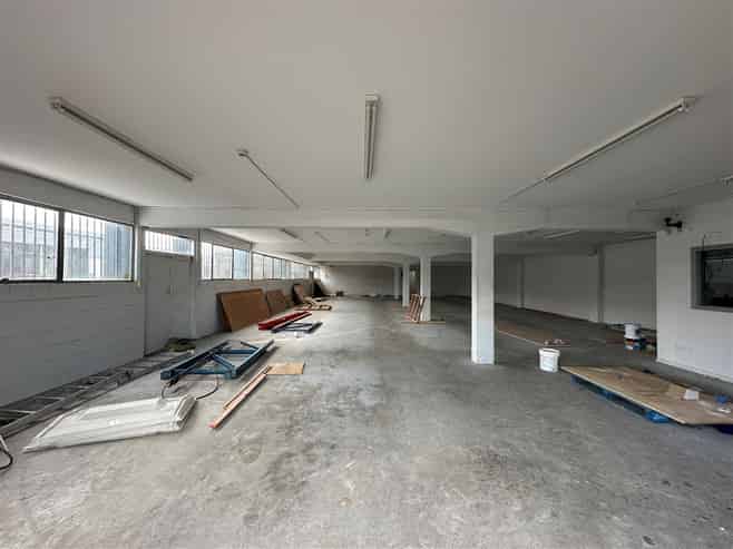 CBRE | Well-Presented Trade Retail