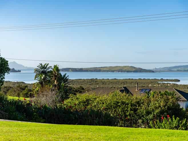 107 Toetoe Road, Otaika