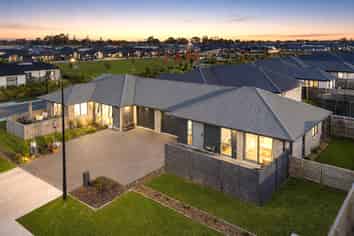 13 Ellmers Street, Woodend