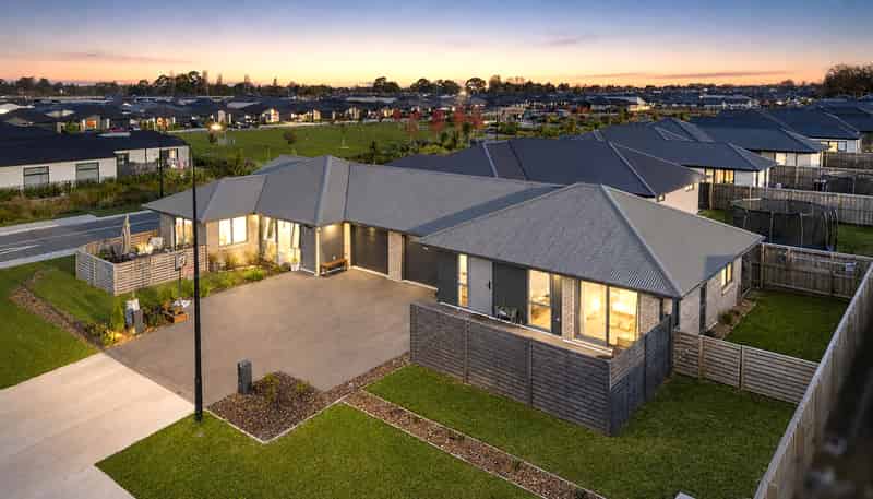 13 Ellmers Street, Woodend