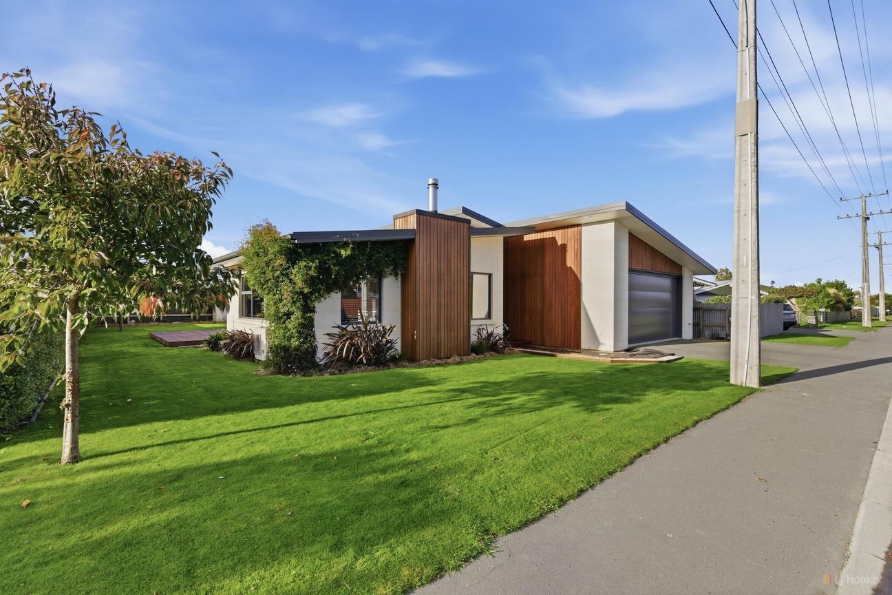 Family Living Wth Style - Vista 6
