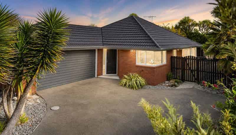 59 Uxbridge Street, Redwood