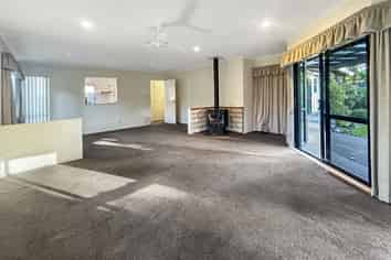 18d  Kimbolton Road, Feilding