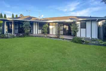 18d  Kimbolton Road, Feilding