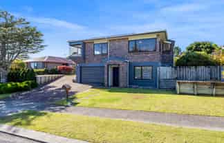 66 Karina Road, Merrilands