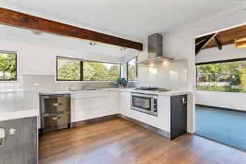 66 Karina Road, Merrilands