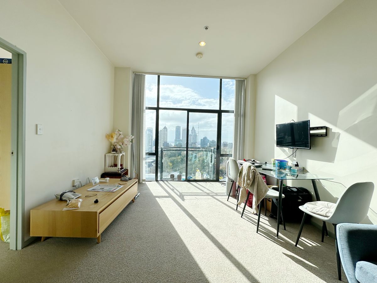 Penthouse-Level Living with Sweeping Harbour Views + Secure Car Park - Ansicht 2