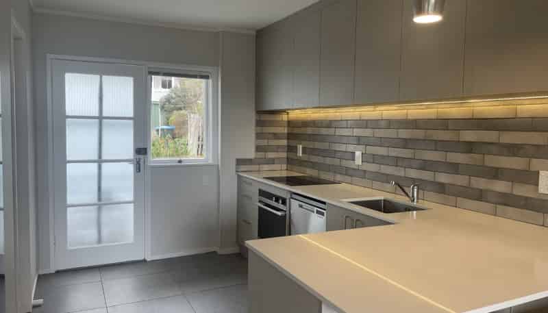 2/10 Matiere Road, Onehunga