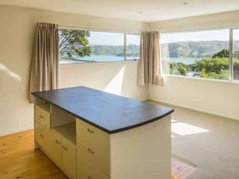 26A Kiriwai Road, Paremata
