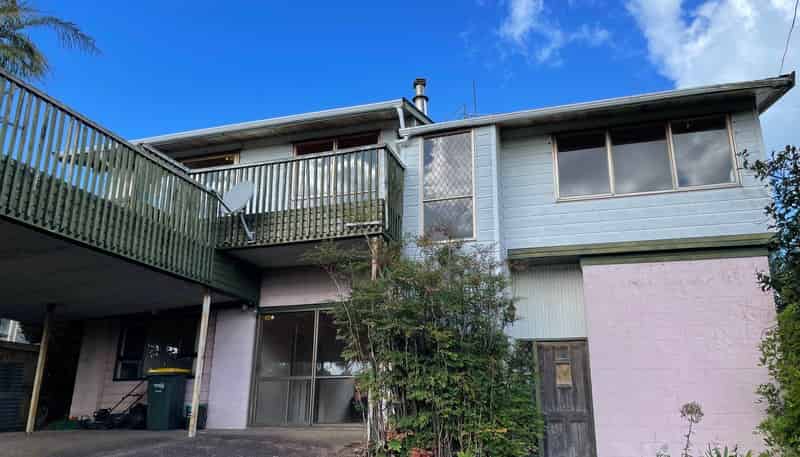 893 Whangaparoa Road, Manly