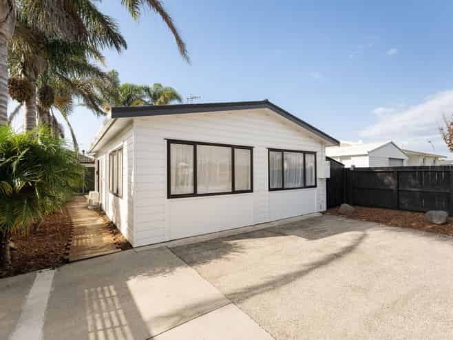 127B Links Avenue, Mount Maunganui