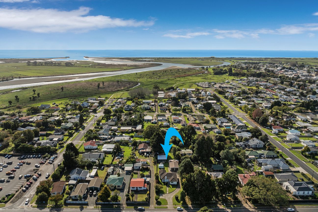 Main Road Opportunity- Large Residential Site - Widok 4