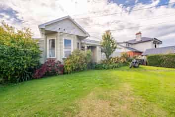 2/33 Sefton Street, Seaview