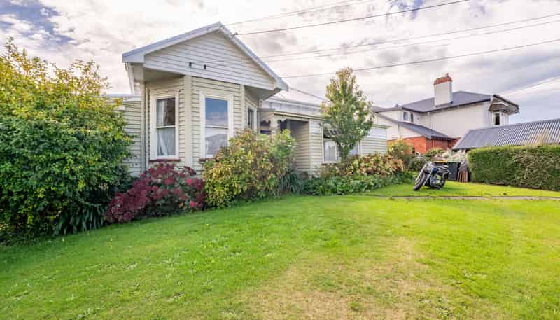 2/33 Sefton Street, Seaview