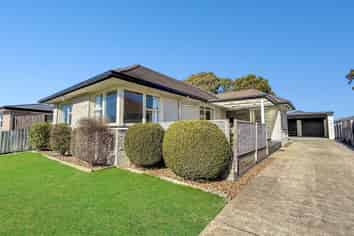 22 Helmsdale St, Burwood